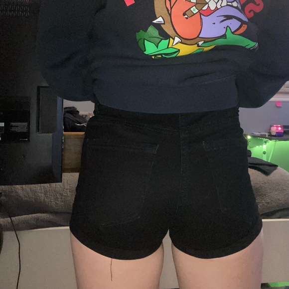 High Rise Denim Short - Jet Black - Picture 2 of 5